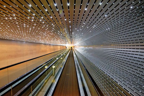 The walkway connecting East and West Buildings of the National Gallery of Art. Washington D.C.
