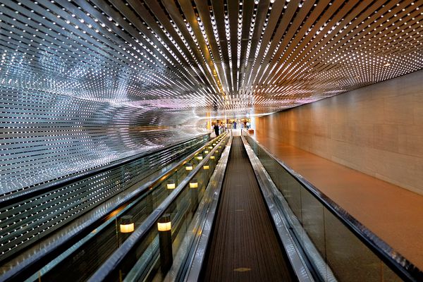 The walkway connecting East and West Buildings of the National Gallery of Art. Washington D.C.