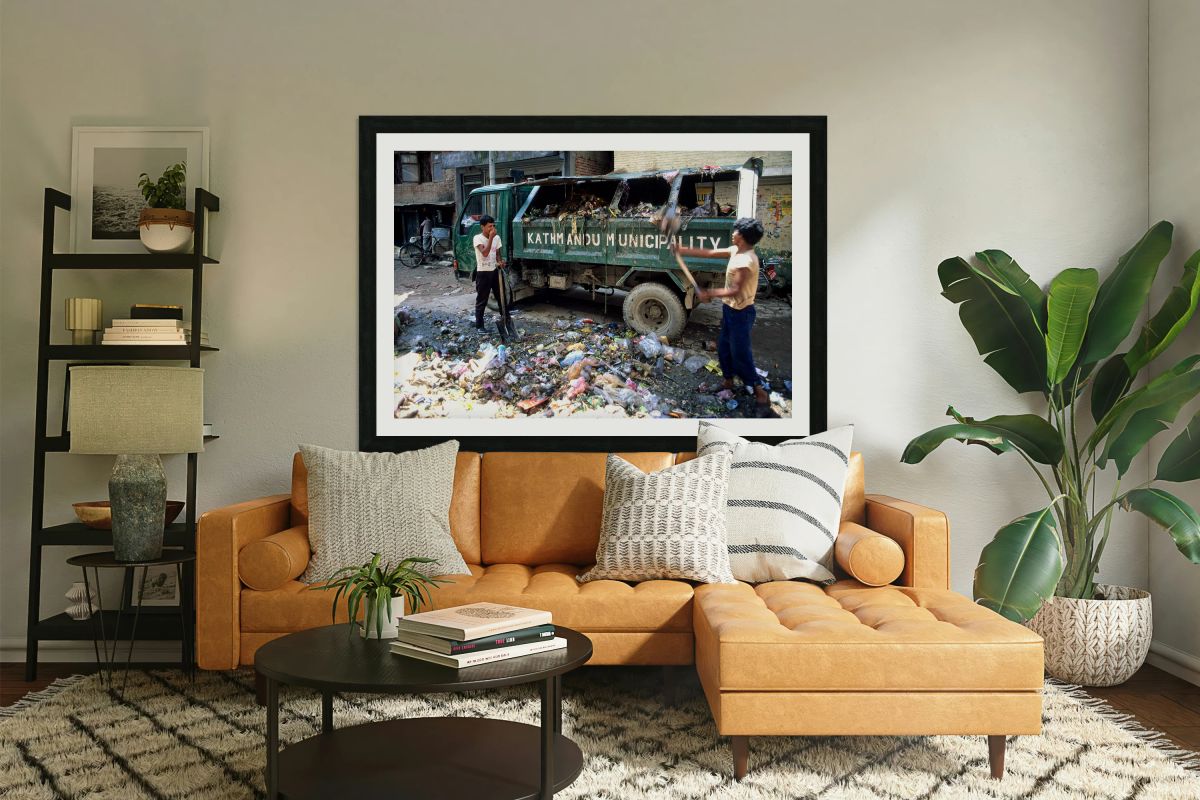 Nepal. Kathmandu. Dustmen