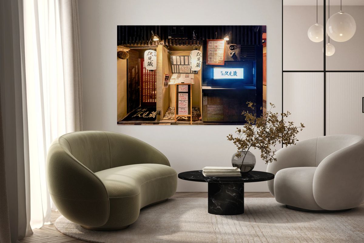 Restaurants in Gion district of Kyoto offer traditional dining o