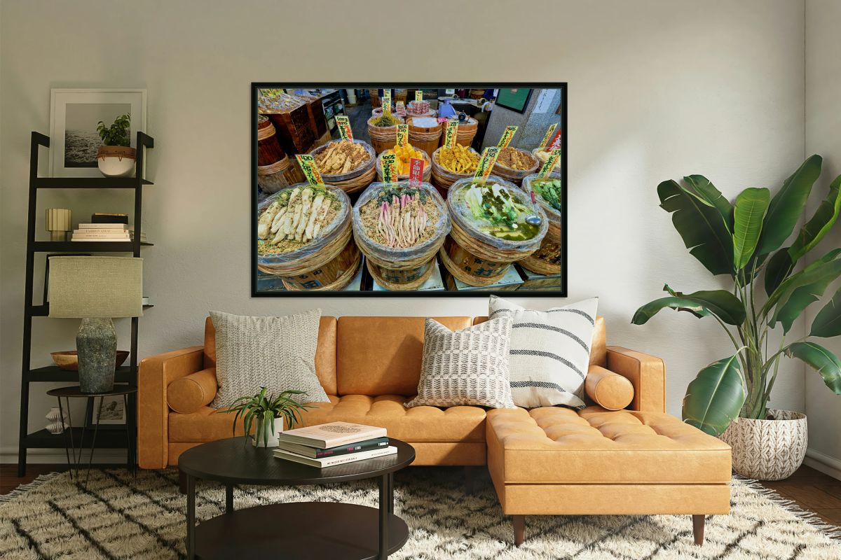 Discovering food stalls at Nishiki Market in Kyoto Japan