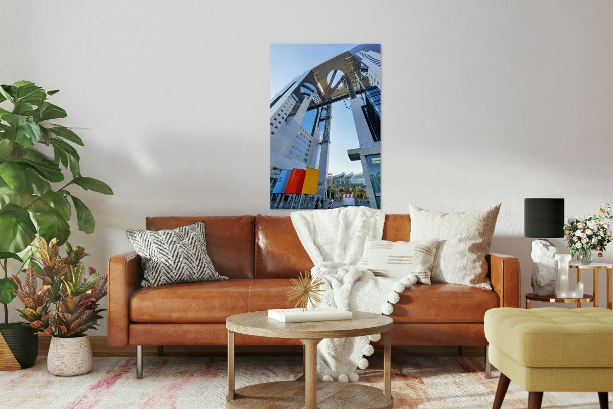 Osakas Umeda Sky Building shows modern architecture and busy ac