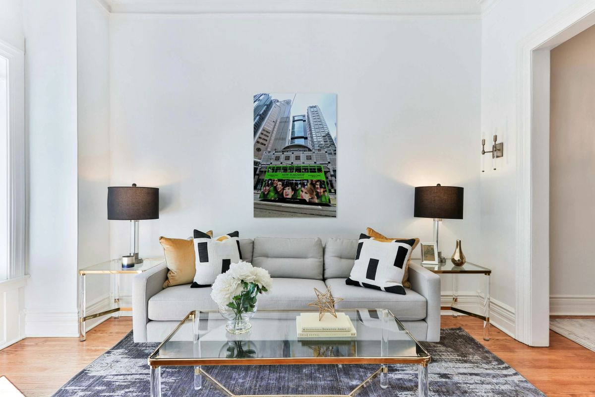 Tram rides through Hong Kong with Shanghai Tang advertisement