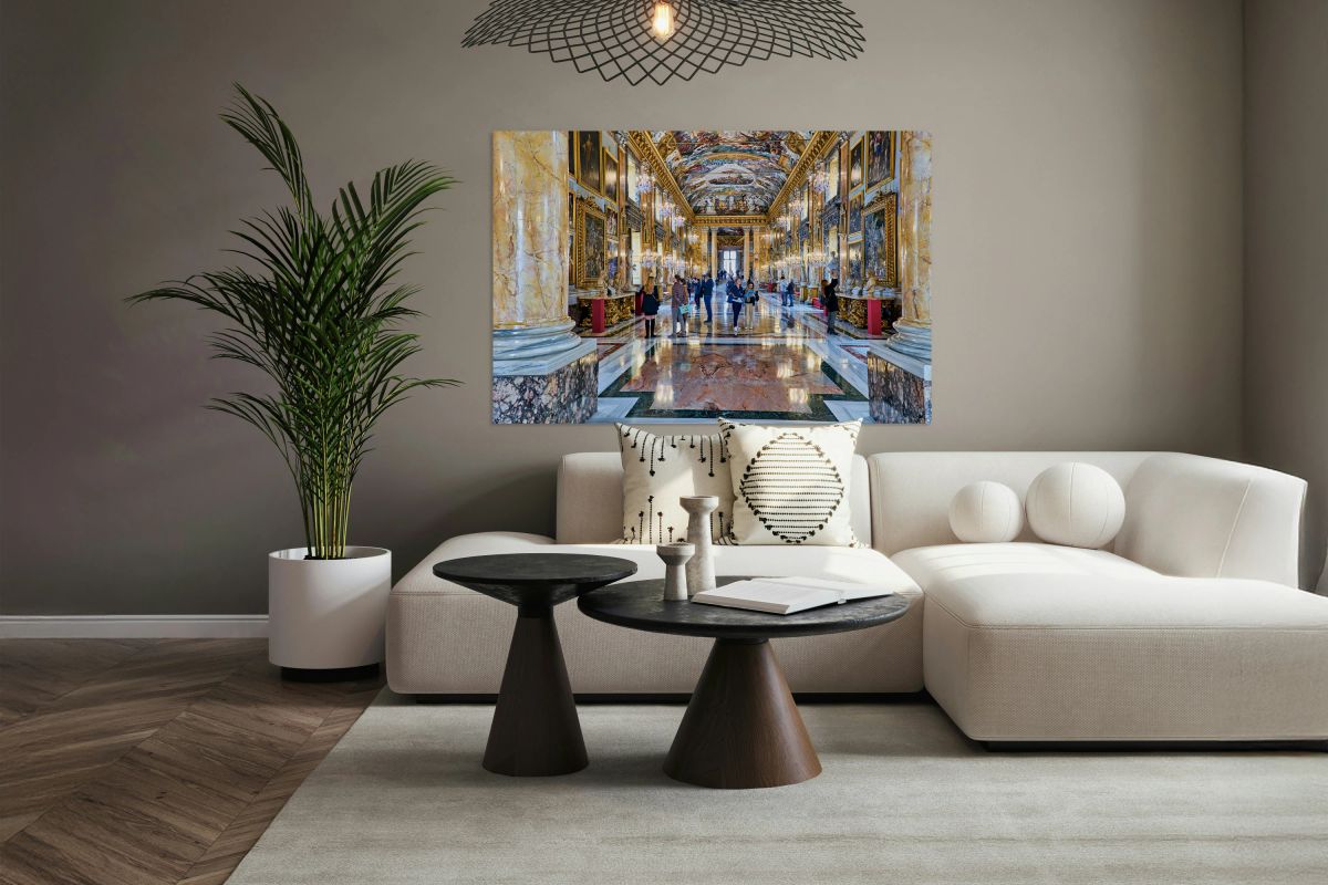 Visitors explore Colonna Art Gallery in Palazzo Colonna great ha