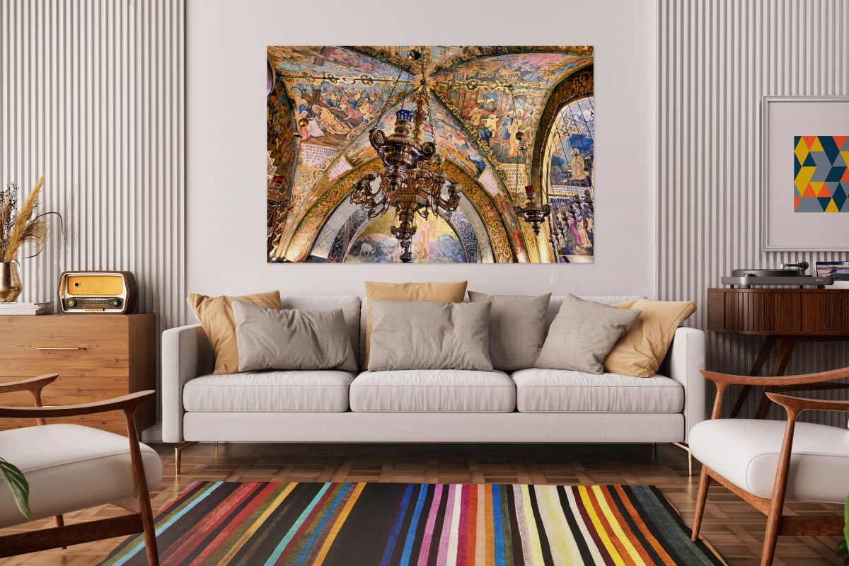 Visit to the church of the holy sepulchre in jerusalem israel