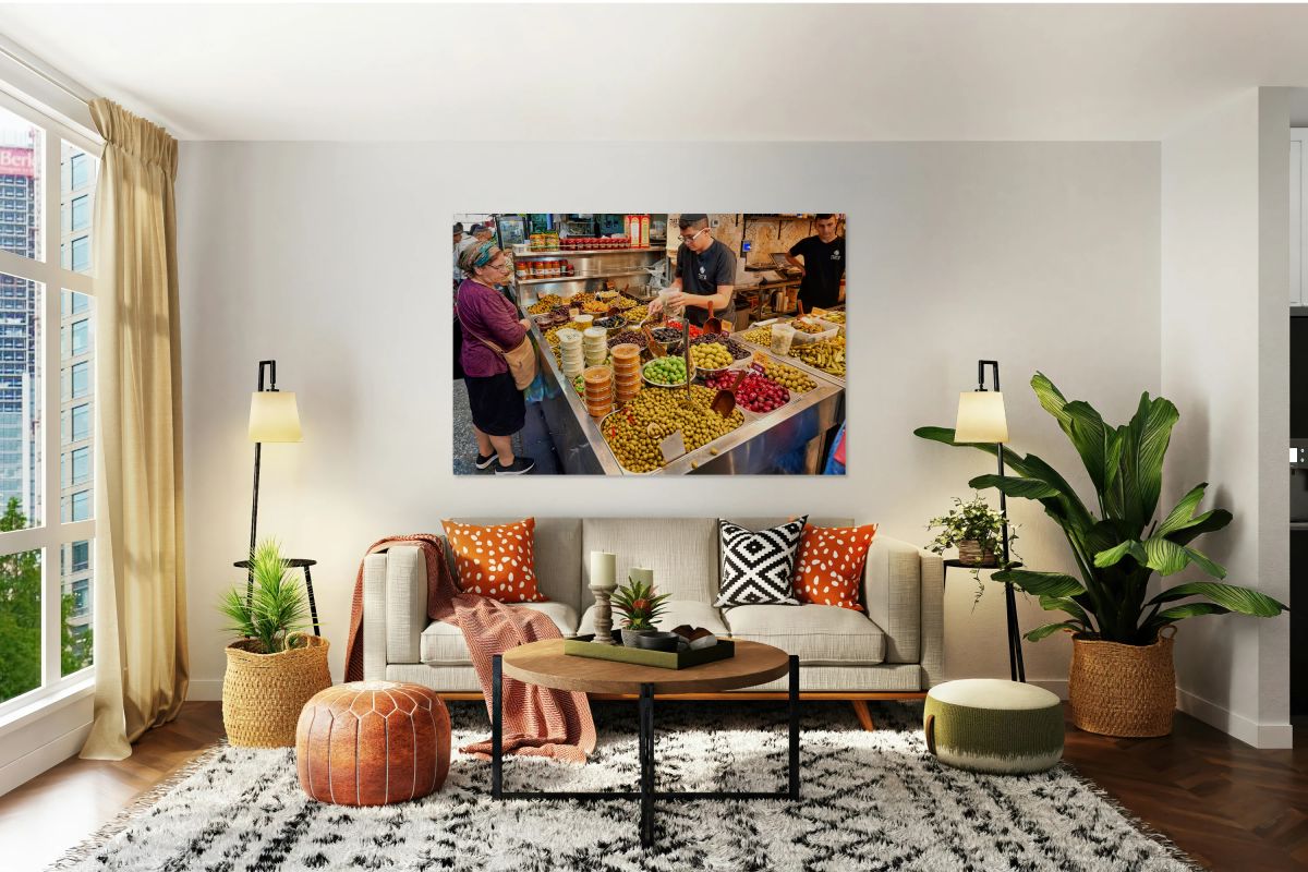 Exploring Mahane Yehuda Market in Jerusalem with local flavors