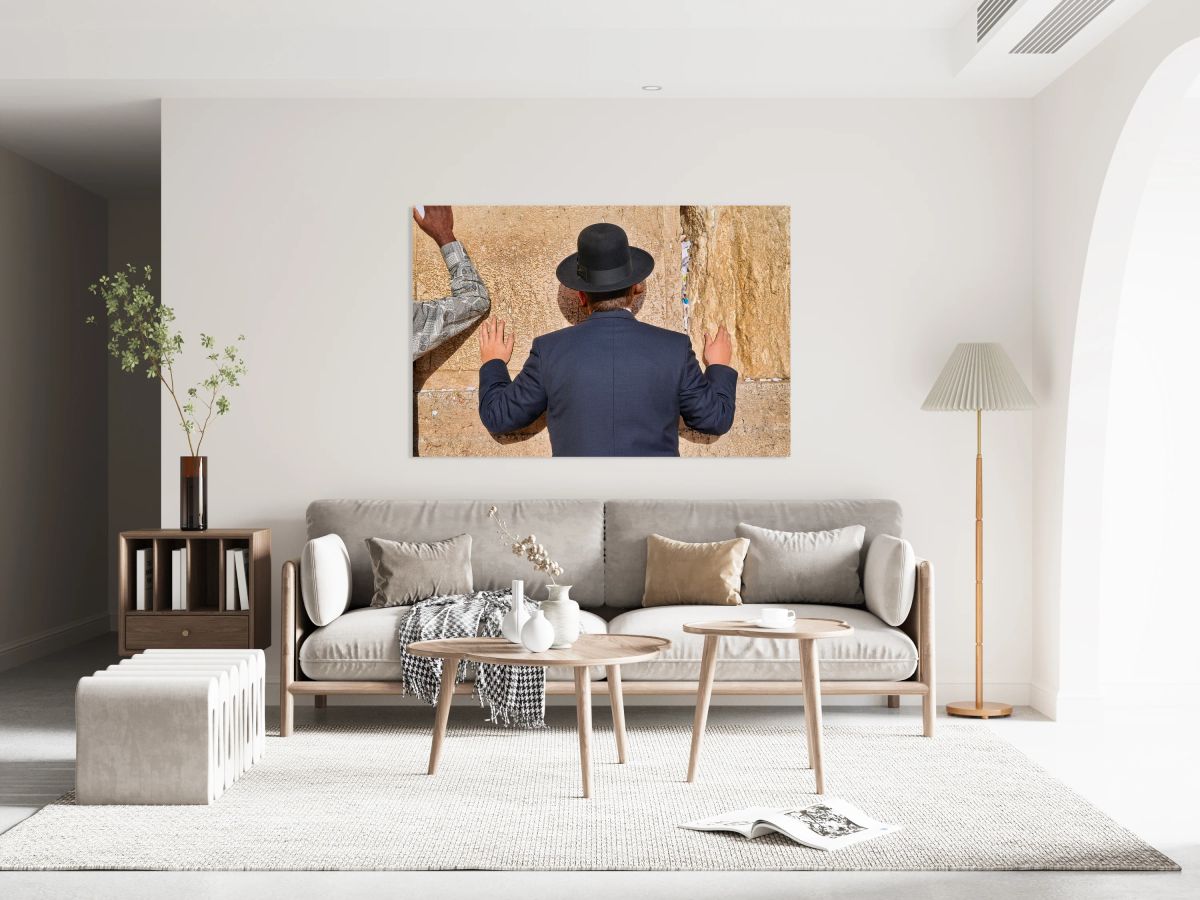 Prayers at the wailing wall in jerusalem