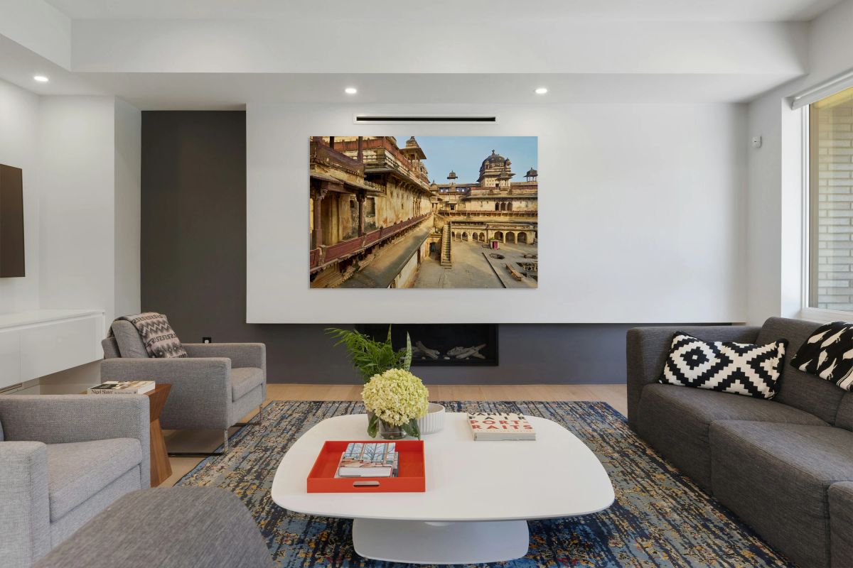 Exploring the fort complex in orchha madhya pradesh india