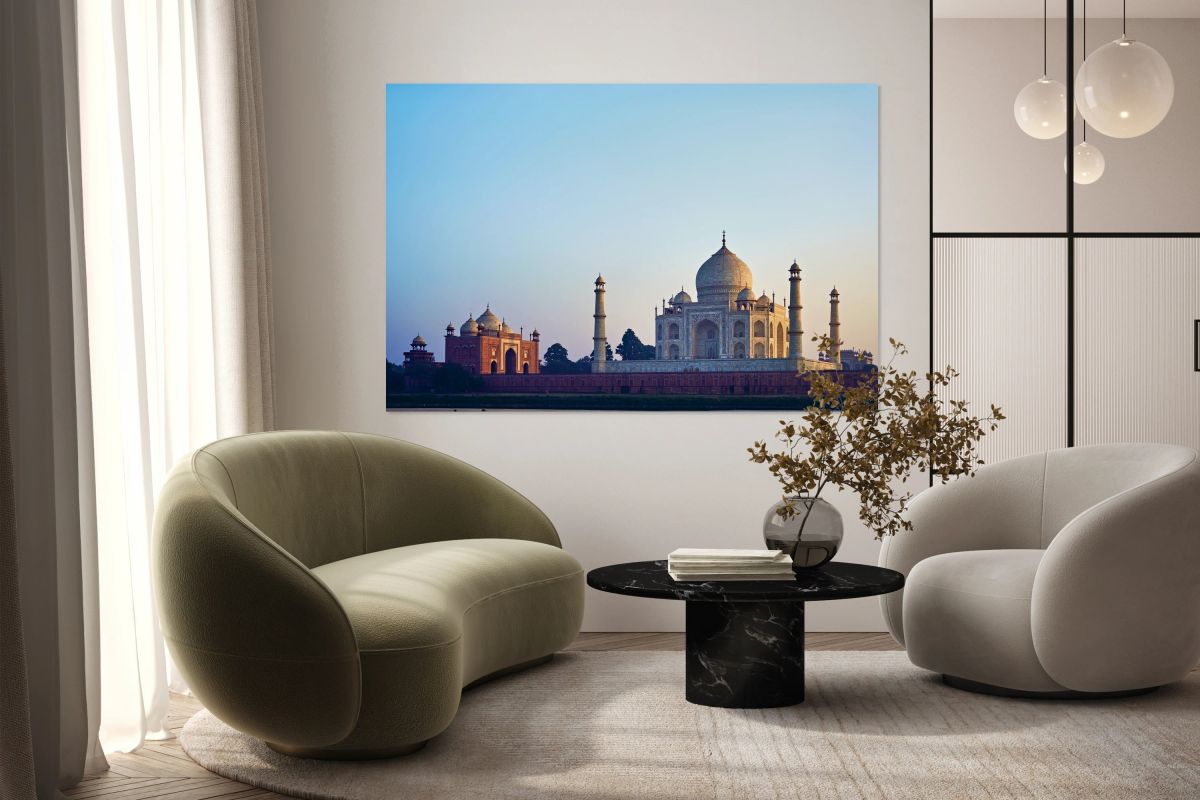 Visit to Taj Mahal Palace in Agra India during the day