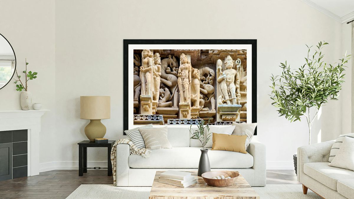 Hindu temples in Khajuraho show ancient art and carvings