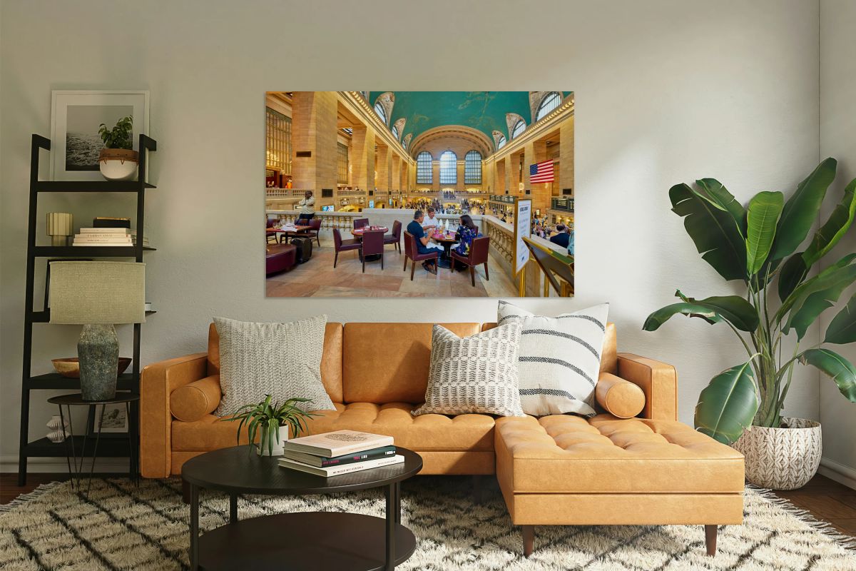 Dining at a restaurant in Grand Central Terminal in Manhattan