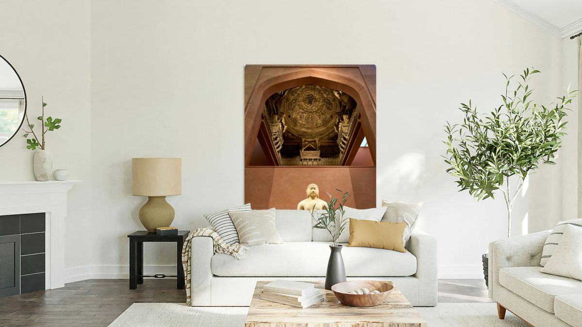 Buddha statue in Asian Art Gallery of Metropolitan Museum in New