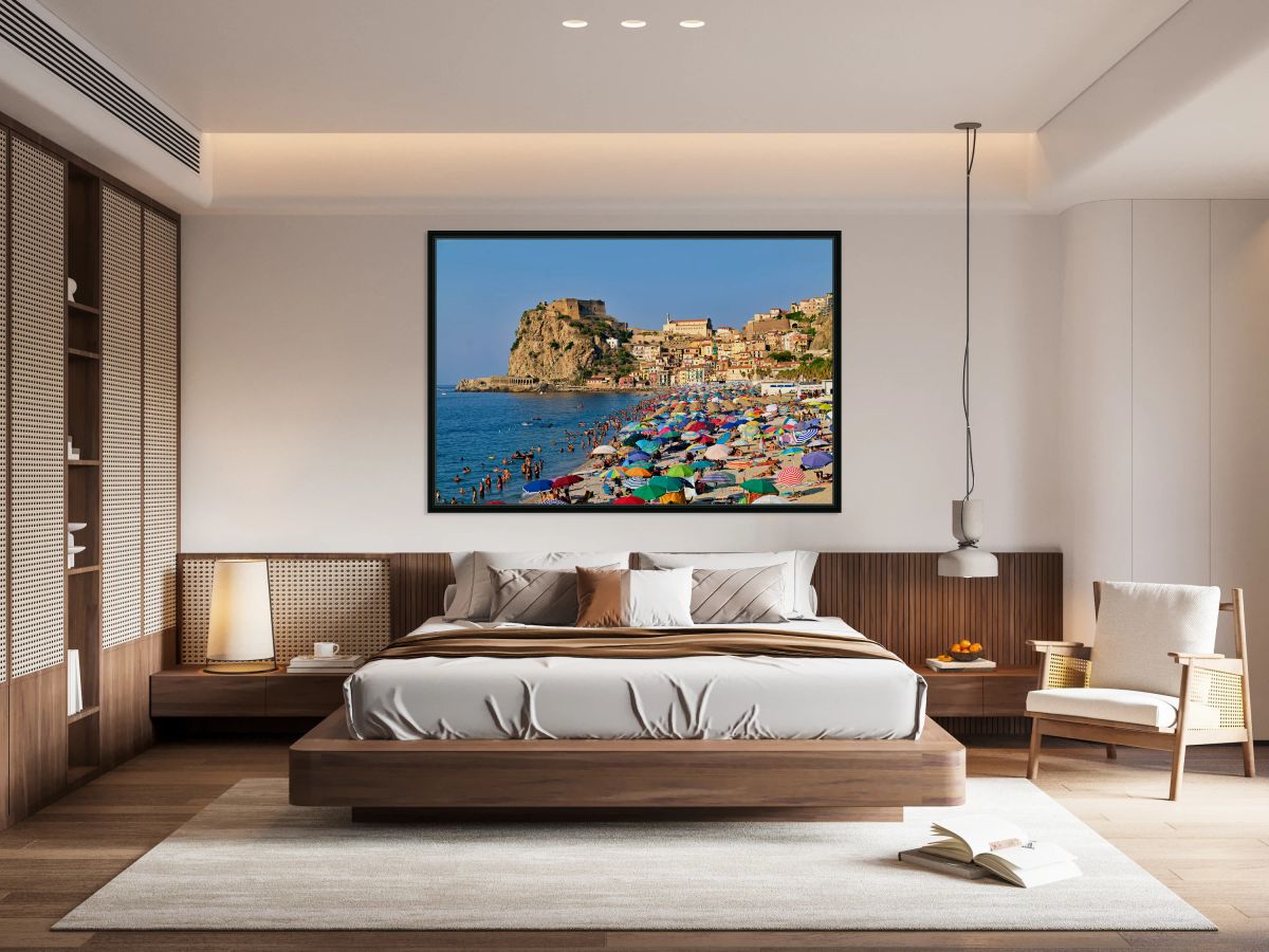 Visit to Marina Grande beach in Scilla Calabria during summer