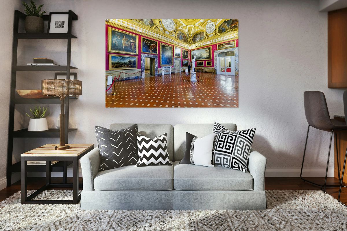 Visit Palazzo Pitti to see Venere by Antonio Canova in Florence