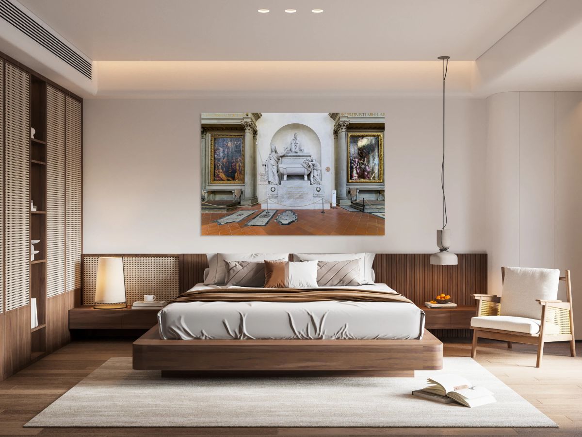 Dante Alighieri tomb inside Basilica di Santa Croce in Florence