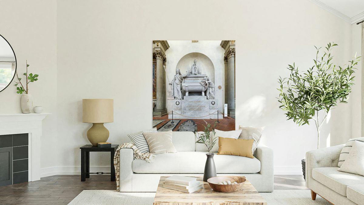Dante Alighieri tomb in Basilica di Santa Croce in Florence Ital
