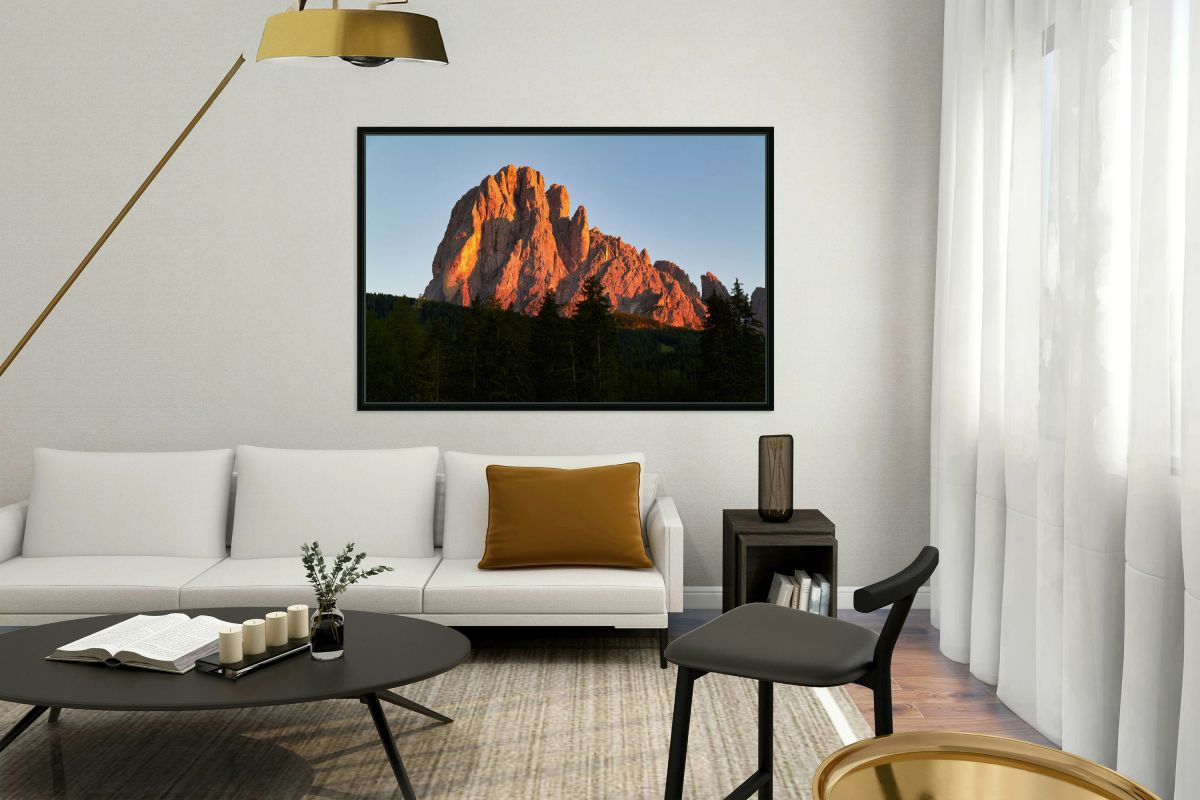 Sunset over sassolungo in val gardena dolomites italy