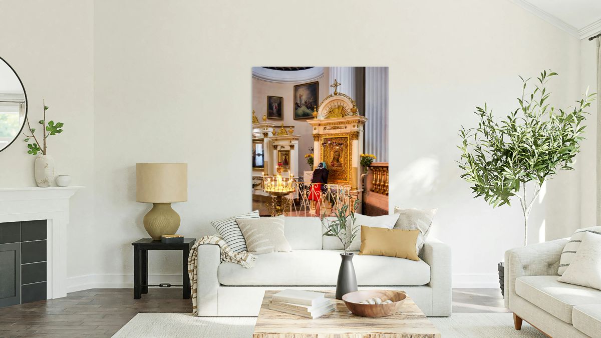 Worship at alexander nevsky lavra in st. petersburg