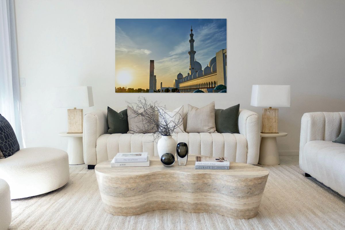 Visit to Sheikh Zayed Grand Mosque in Abu Dhabi at sunset