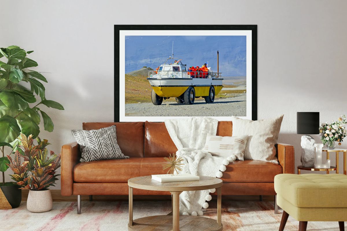 Amphibian at jokulsarlon glacier lagoon in iceland