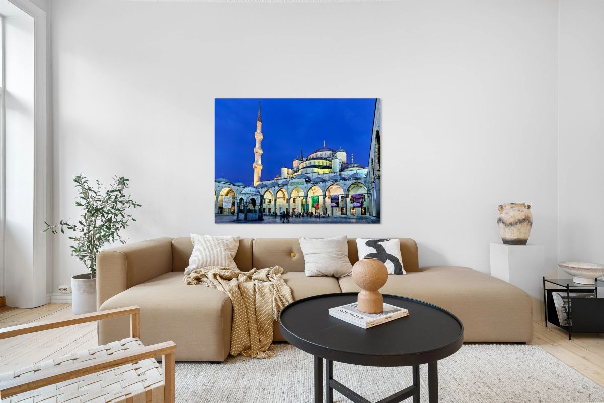 Visit to the Blue Mosque in Istanbul during evening hours