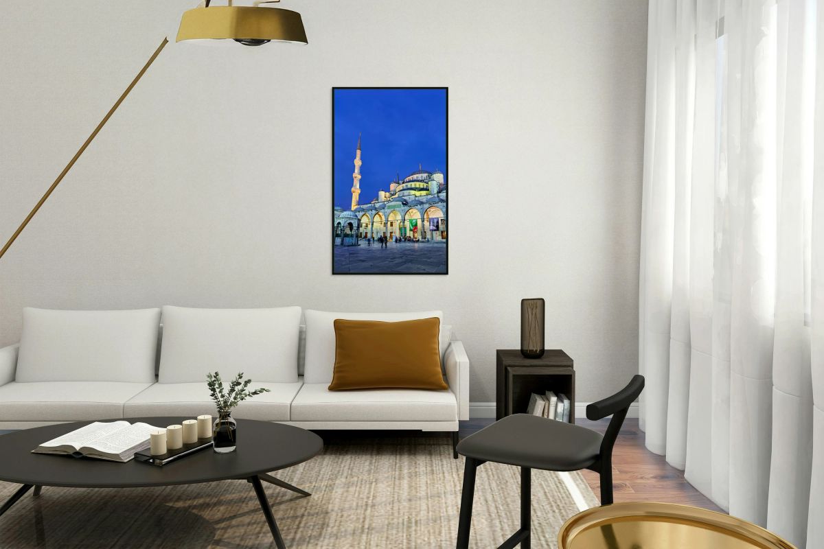 Visit to Blue Mosque in Istanbul at twilight