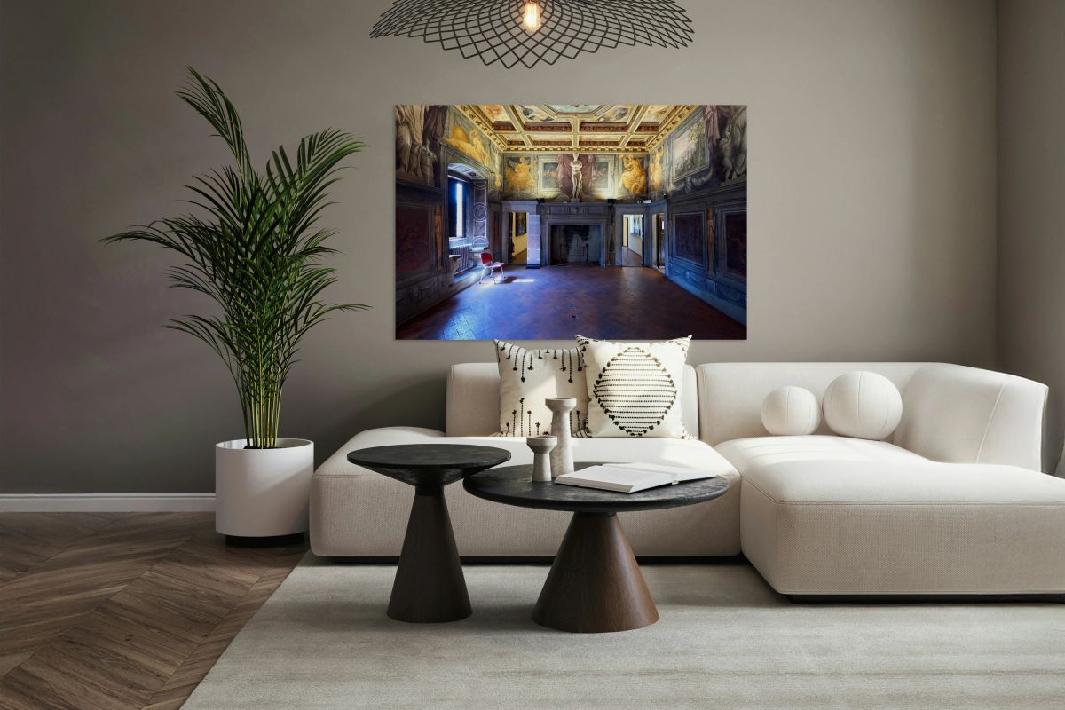 Vasari Home Museum interior view with detailed wall art