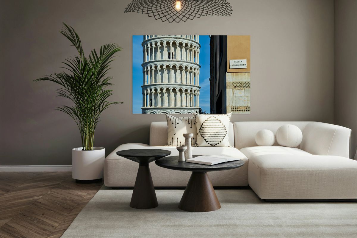 Visiting Pisa in Tuscany Italy to see the Leaning Tower