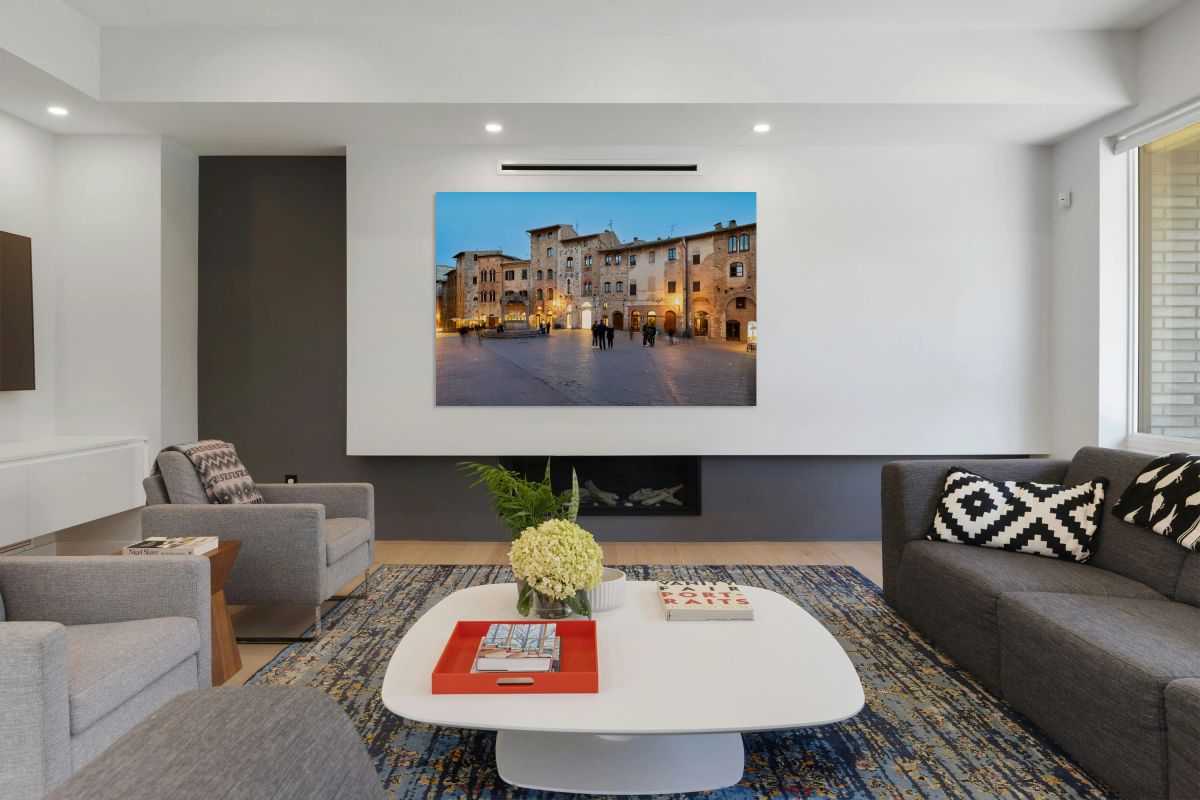 Sunset view of Piazza della Cisterna in San Gimignano Tuscany