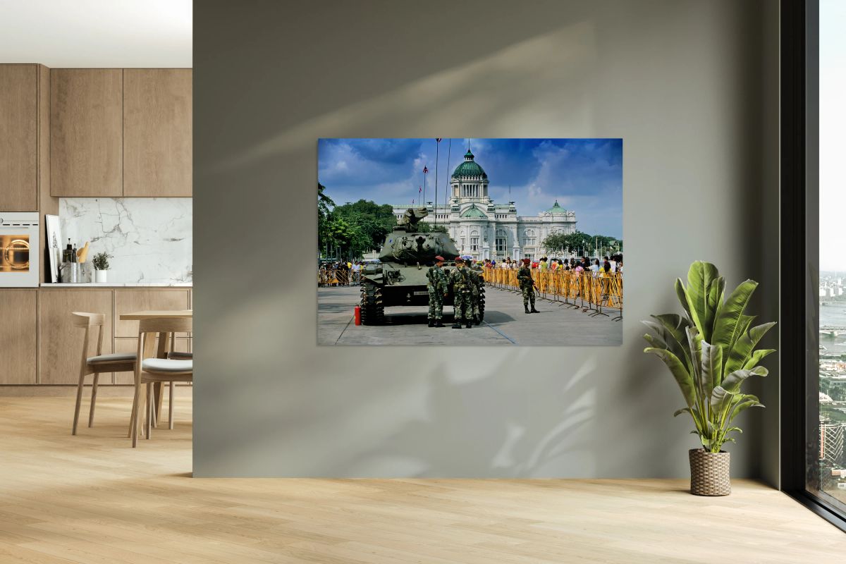 2006 Bangkok coup with public backing and military force