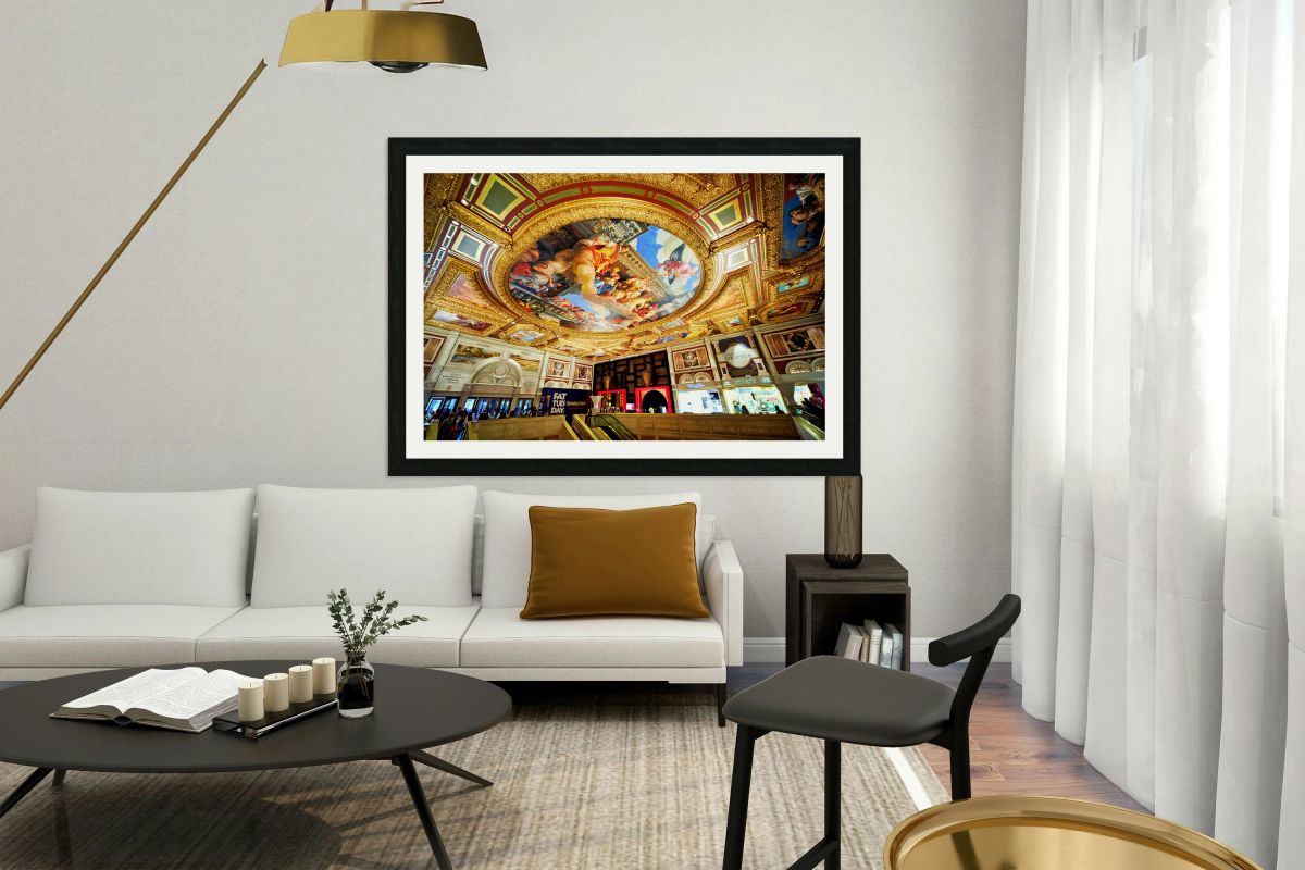 Shopping scene in Las Vegas mall at Venetian Hotel