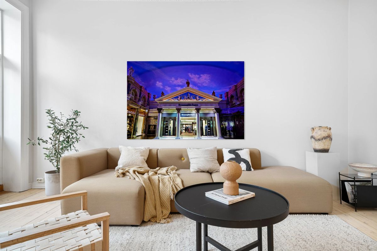 Shopping at emperors palace in las vegas hotel mall