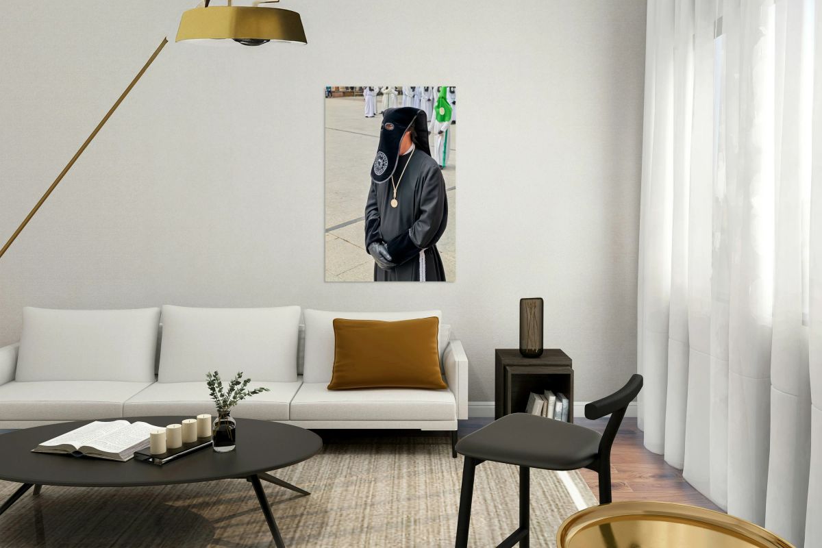 Easter processions in Zaragoza with traditional attire