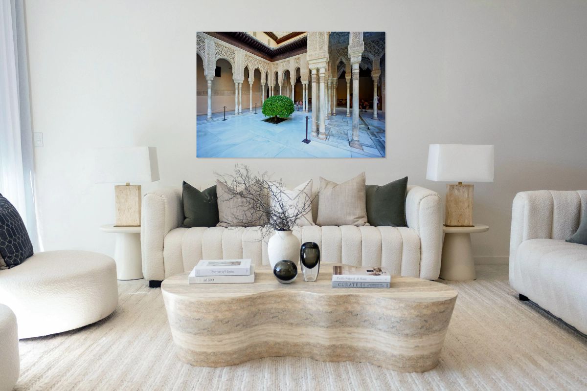 Exploring Alhambras intricate architecture