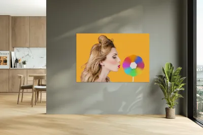 A motion of colours Reproduction