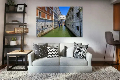 Store Venice 5L3A4637 Edit Reproduction