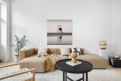 Low Lighthouse Reproduction