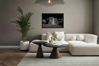 Monumental Shadows in Time Reproduction