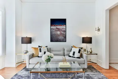 Fence Through a Surreal Horizon Reproduction