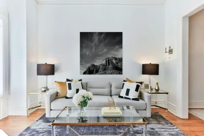 Chapel of the Holy Cross Reproduction