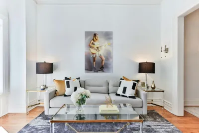 Vibrant Verse  Reproduction