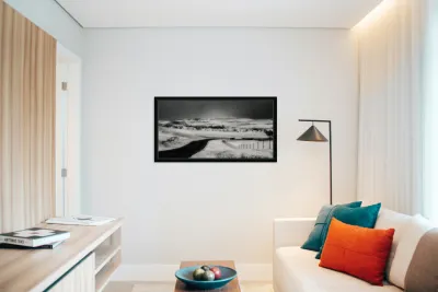 Journey Through the Infinite: An Eternal Horizon Reproduction