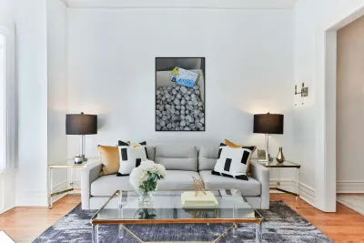 Clams at the Thursday Market - Boulevard Saint Germain -  Paris Reproduction