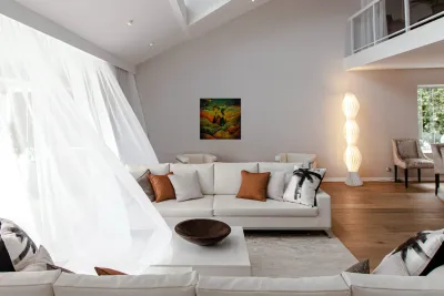 Melancholy in Full Color Reproduction