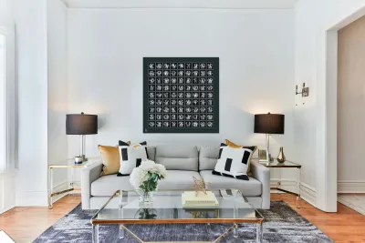 Traffic Delirium 027 Reproduction