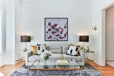 1178 8K Reproduction