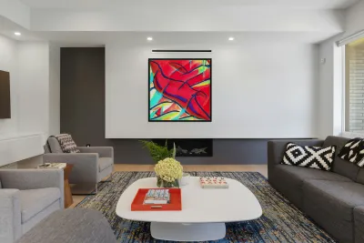 1219 8K Reproduction