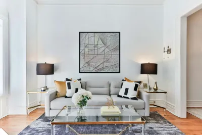 1294 8K Reproduction