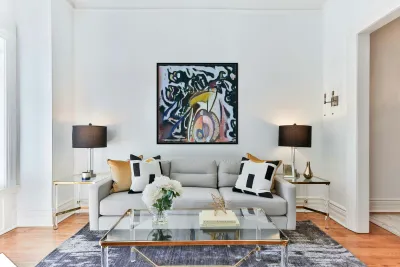 1384 8K Reproduction