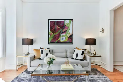 2229 8K Reproduction